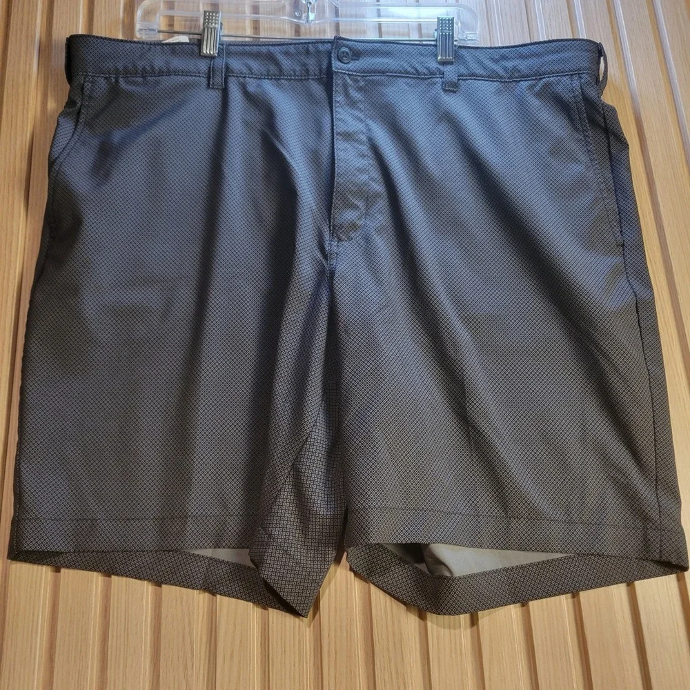 Mens Gray Geometric Diamond Pattern Golf Shorts Flat Front Casual Size 42